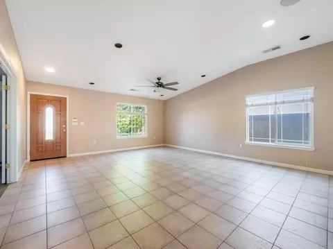 Living - 697 Leta Mae Ct, Exeter, CA 93221 photo 1 of 7