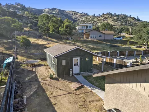 21601 Hidden Canyon Dr, Tehachapi, CA 93561 photo 12
