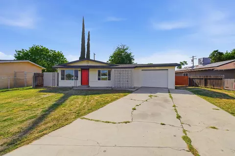1963 Douglas St, Porterville, CA 93257