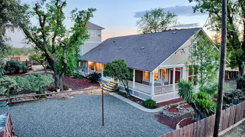 14331 Fargo Ave, Hanford, CA 93230