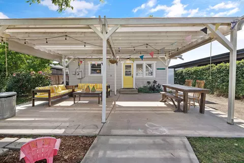 Exterior - 533 S E St, Exeter, CA 93221 photo 7 of 16