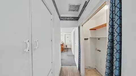 Entry Way - 104 N Orange Ave, Exeter, CA 93221 photo 1 of 1