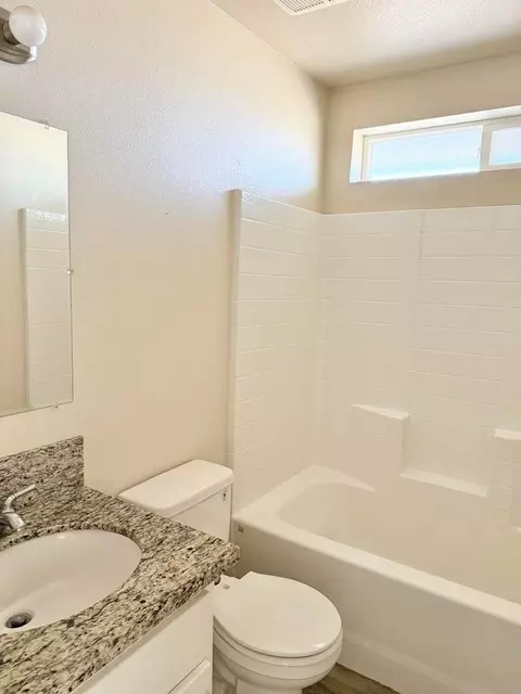 Bath - 1310 N Belmont Rd, Exeter, CA 93221 photo 2 of 2
