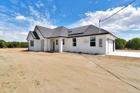 41640 Road 120, Orosi, CA 93647