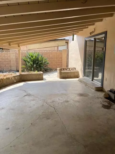 1433 E Sequoia Ave, Tulare, CA 93274 photo 6