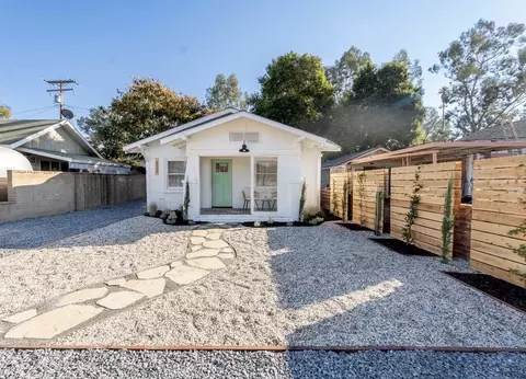 232 Ash St, Exeter, CA 93221