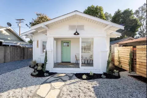 Exterior - 232 Ash St, Exeter, CA 93221 photo 1 of 4