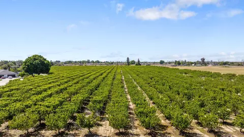 W Hanford Armona Road, Lemoore, CA 93245