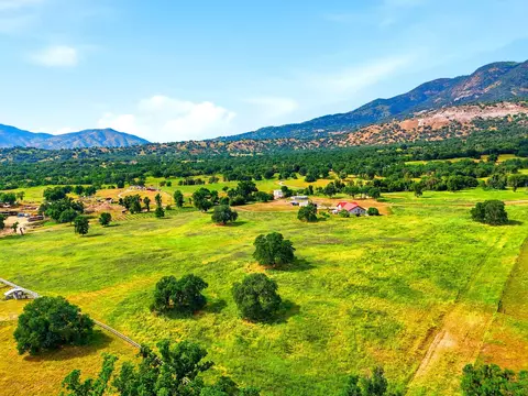 View/Area - 39348 Dunlap Rd, Dunlap, CA 93621 photo 16 of 19