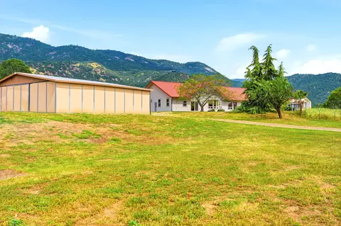 Exterior - 39348 Dunlap Rd, Dunlap, CA 93621 photo 5 of 25
