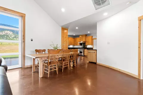 Dining - 39348 Dunlap Rd, Dunlap, CA 93621 photo 2 of 4