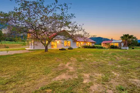 Exterior - 39348 Dunlap Rd, Dunlap, CA 93621 photo 2 of 25