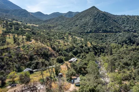 View/Area - 47993 N Fork Dr, Three Rivers, CA 93271 photo 7 of 8