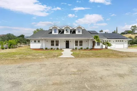32491 Pleasant Oak Dr, Springville, CA 93265