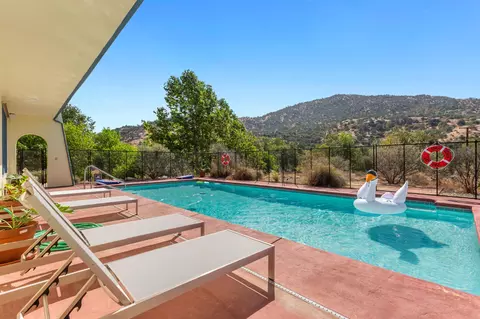 Exterior - 42000 N Fork Dr, Three Rivers, CA 93271 photo 3 of 13