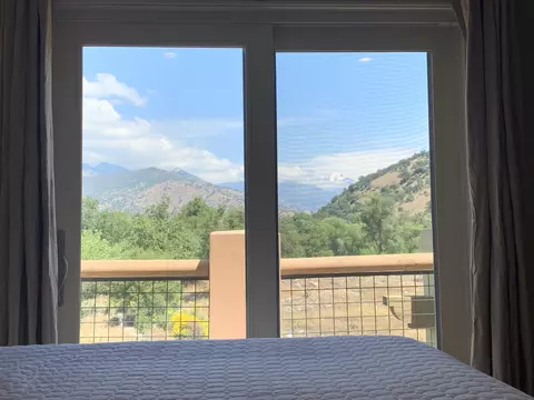 Bedroom - 42000 N Fork Dr, Three Rivers, CA 93271 photo 6 of 7