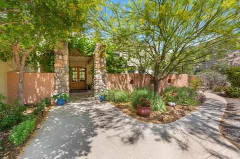 Exterior - 42000 N Fork Dr, Three Rivers, CA 93271 photo 1 of 13