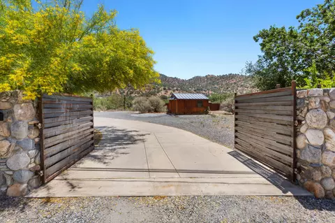 Exterior - 42000 N Fork Dr, Three Rivers, CA 93271 photo 11 of 13