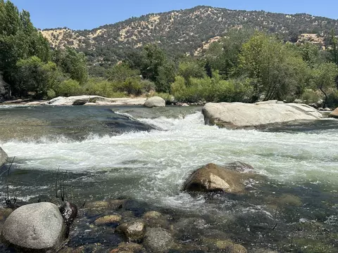 View/Area - 42000 N Fork Dr, Three Rivers, CA 93271 photo 2 of 6