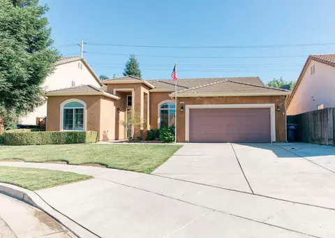 1983 Malvasia Ct, Tulare, CA 93274