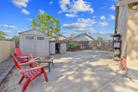 Exterior - 3605 E School Ct, Visalia, CA 93292 photo 4 of 14