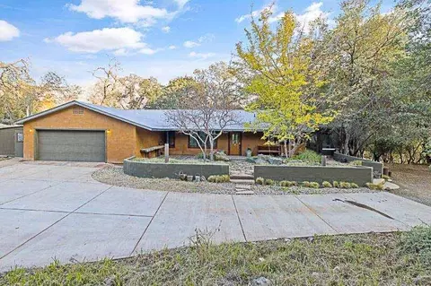 Exterior - 44879 Dinely Dr, Three Rivers, CA 93271 photo 10 of 19