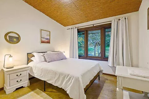 Bedroom - 44879 Dinely Dr, Three Rivers, CA 93271 photo 4 of 5
