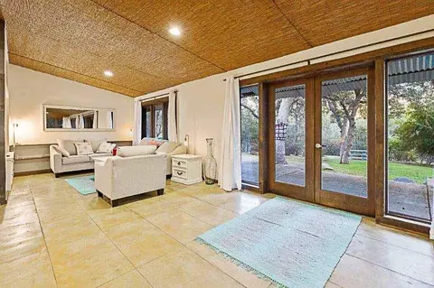 Living - 44879 Dinely Dr, Three Rivers, CA 93271 photo 1 of 3