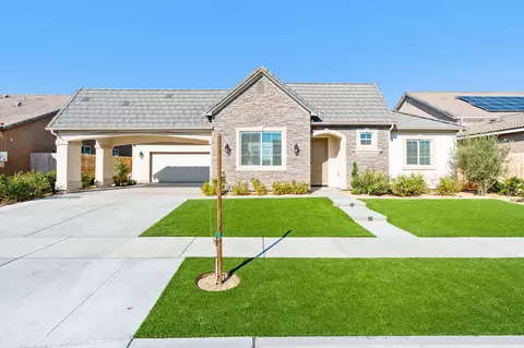 2124 Cortner St, Hanford, CA 93230