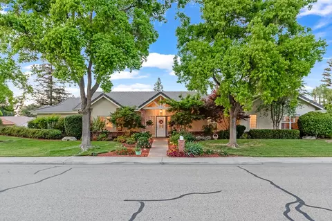 4648 W Allen Ave, Visalia, CA 93291