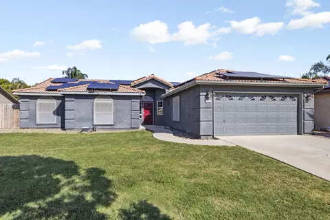 1752 Modoc Ave, Tulare, CA 93274