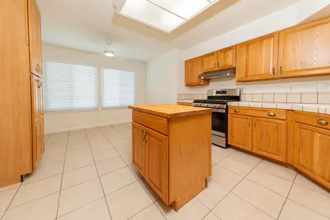 Kitchen - 797 Elderwood Ln, Lemoore, CA 93245 photo 2 of 3