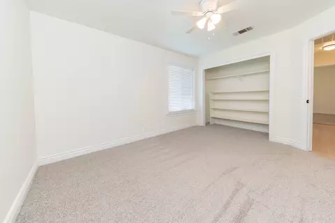 Bedroom - 797 Elderwood Ln, Lemoore, CA 93245 photo 4 of 7