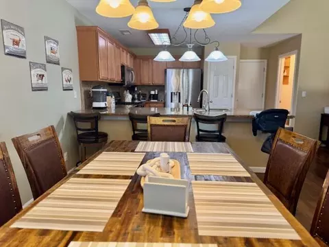 Dining - 4130 E Stapp Ave, Visalia, CA 93292 photo 2 of 3