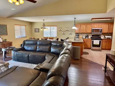 Living - 4130 E Stapp Ave, Visalia, CA 93292 photo 2 of 3