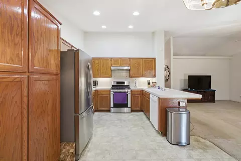 Kitchen - 719 E Ferguson Ave, Visalia, CA 93292 photo 6 of 9