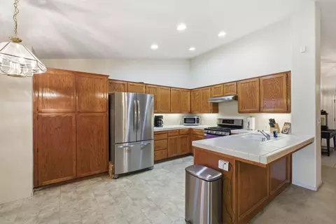 Kitchen - 719 E Ferguson Ave, Visalia, CA 93292 photo 7 of 9