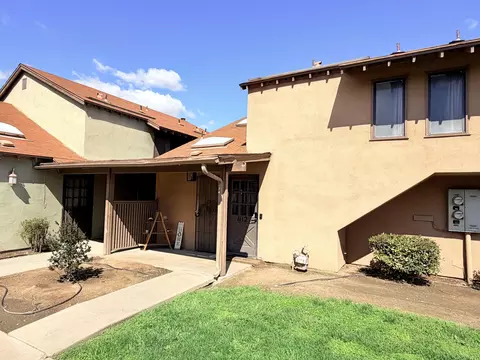 1112 W Bel Aire, Porterville, CA 93257