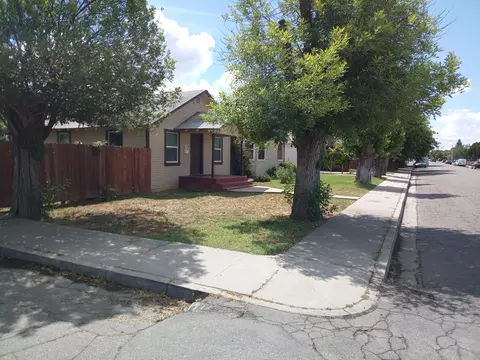 Exterior - 321 N Orange Ave, Exeter, CA 93221 photo 7 of 12
