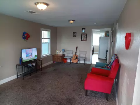 Living - 321 N Orange Ave, Exeter, CA 93221 photo 2 of 3