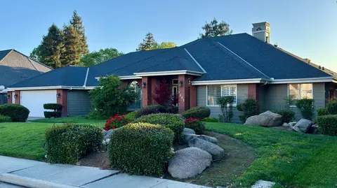 3401 S Bridge St, Visalia, CA 93277