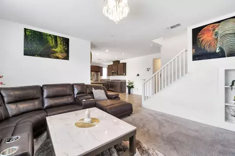 Living - 6188 E Berkeley Ave, Fresno, CA 93727 photo 3 of 5