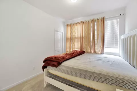 Bedroom - 6188 E Berkeley Ave, Fresno, CA 93727 photo 3 of 5