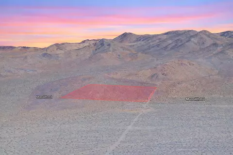 Monolith Road, Lucerne Valley, CA 92356 photo 2