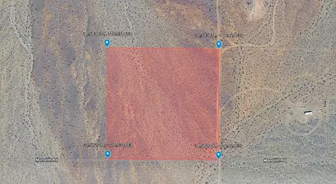 Monolith Road, Lucerne Valley, CA 92356 photo 7