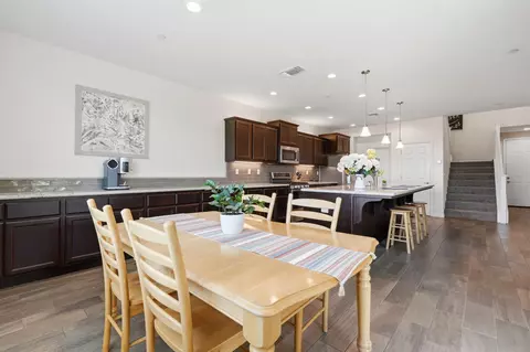 Dining - 470 Daphne Ln, Lemoore, CA 93245 photo 1 of 1