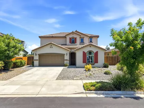 Exterior - 470 Daphne Ln, Lemoore, CA 93245 photo 6 of 6