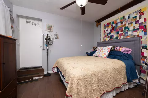 Bedroom - 1683 E Cheryl Ln, Tulare, CA 93274 photo 2 of 4