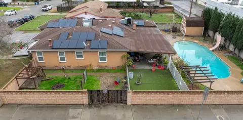 View/Area - 1683 E Cheryl Ln, Tulare, CA 93274 photo 2 of 2