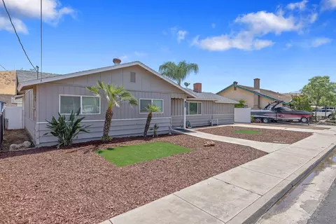 1228 W Linda Vista Ave, Porterville, CA 93257